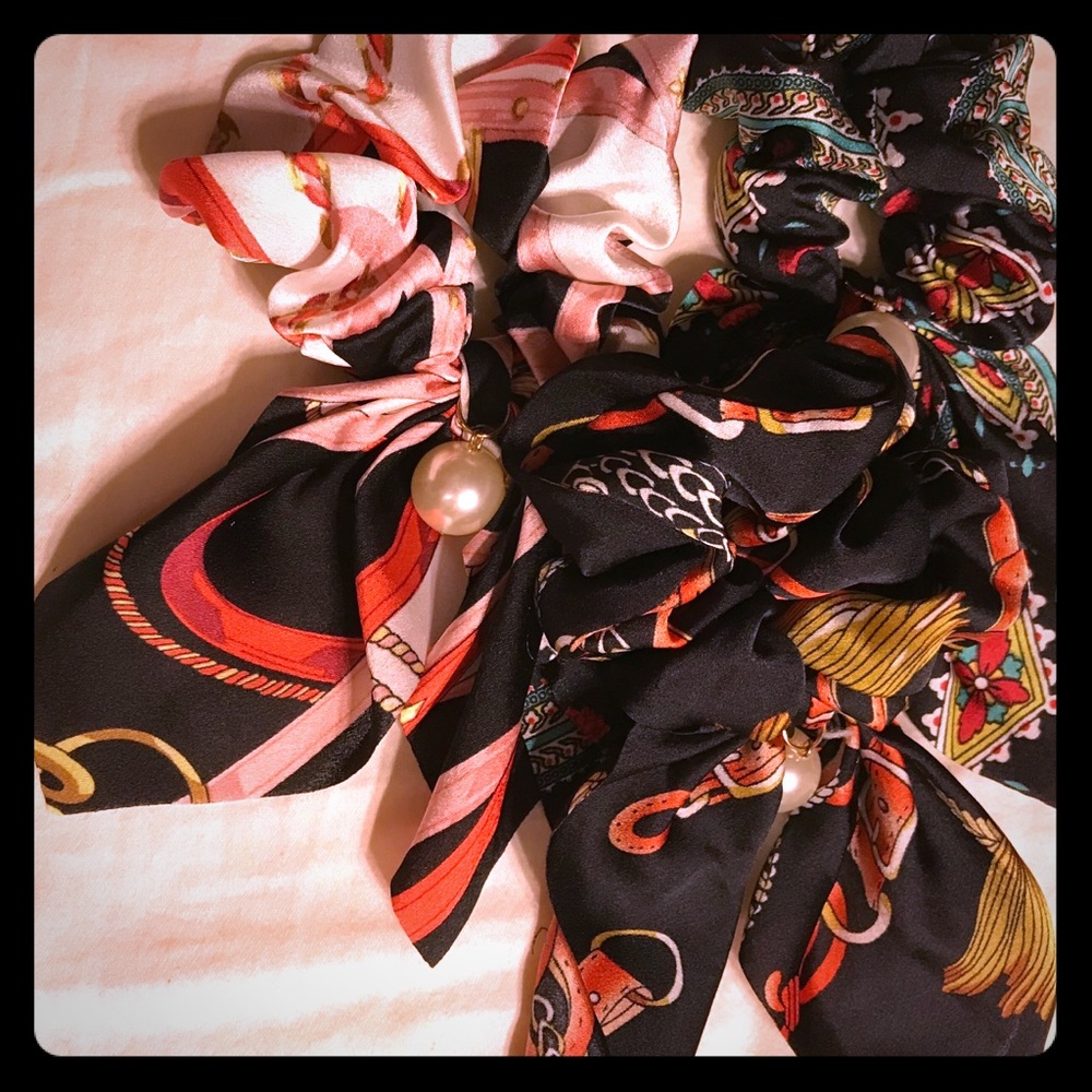 Hair Scrunchy Set